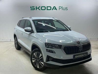 Usado Skoda Karoq Selection 150 CV (110 kW) 2025 Blanco SUV