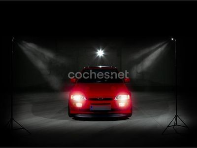 Rojo Usado 1993 Ford Escort Berlina | 90.000 €