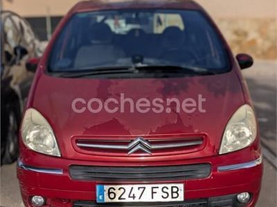Granate Usado 2007 Citroën Xsara Picasso Exclusive Monovolumen | 2500 € (Precio justo)