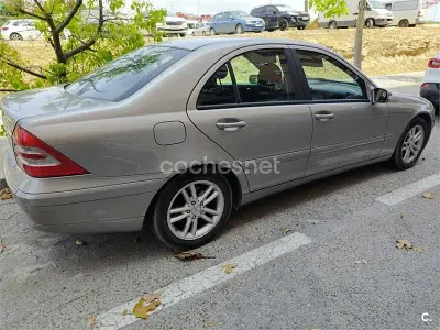 Usado Mercedes C180