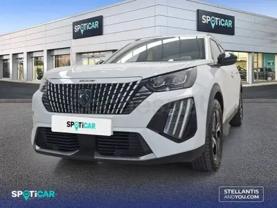 Usado Peugeot 2008 Allure 100 CV (73 kW) 2024 Blanco SUV