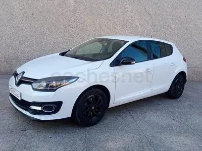 Usado Renault Mégane III LIMITED 110 CV (80 kW) 2015 Blanco Berlina