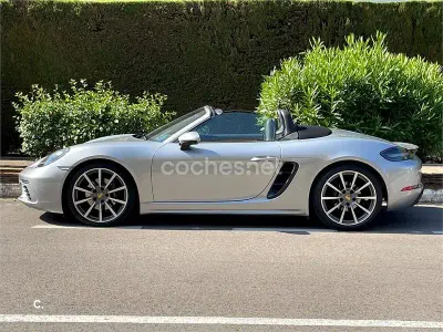 Käytetty Porsche 718 Boxster