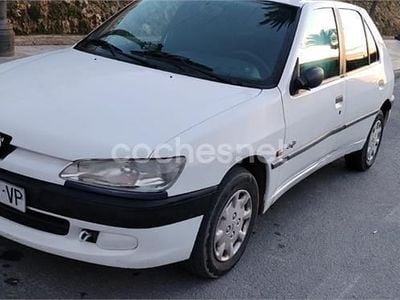 Peugeot 306