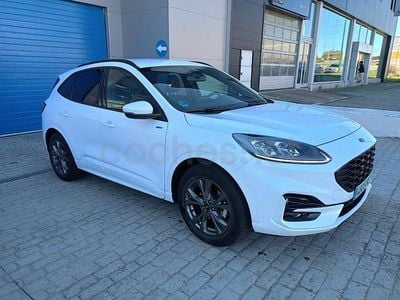 Usado Ford Kuga ST-Line X 190 CV (139 kW) 2022 Blanco SUV