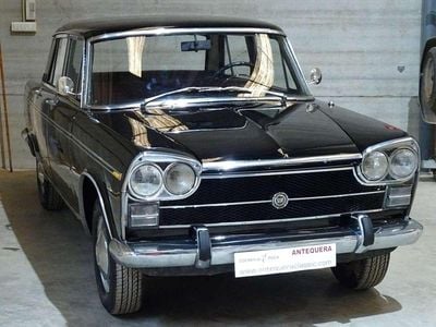 Usado Seat 1500 54 CV (39 kW) 1971 Negro Berlina