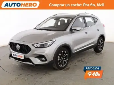 Usado MG ZS Luxury 106 CV (77 kW) 2023 Gris SUV