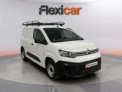 Usado Citroën Berlingo Feel 103 CV (75 kW) 2020 Blanco Monovolumen