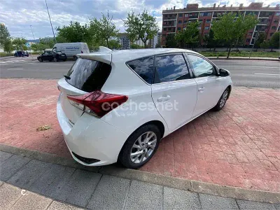 Begagnad Toyota Auris