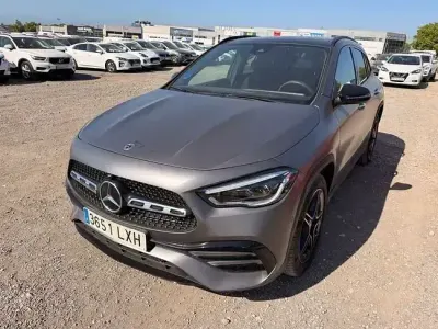 Usado Mercedes GLA250 218 CV (160 kW) 2022 Gris SUV