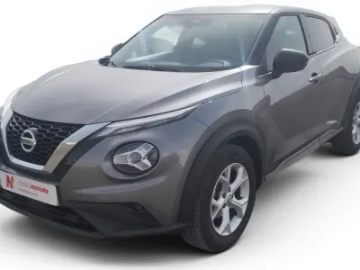 Usado Nissan Juke N-Connecta 114 CV (83 kW) 2022 Gris SUV