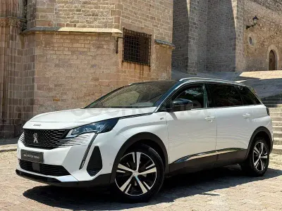 Usado Peugeot 5008