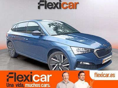 Usado Skoda Scala Sport 110 CV (80 kW) 2022 Azul Utilitario