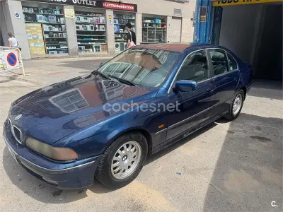 Usado BMW 528 193 CV (141 kW) 2001 Azul Berlina