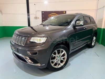 Usado Jeep Grand Cherokee Summit 250 CV (183 kW) 2016 Gris / plata SUV