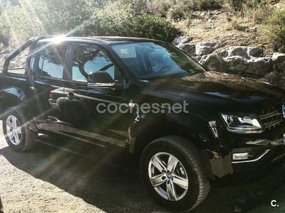 Usado VW Amarok Highline 224 CV (164 kW) 2017 Negro Recogida