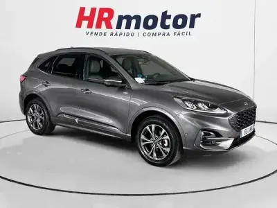 Usado Ford Kuga ST-Line 225 CV (165 kW) 2023 Gris SUV