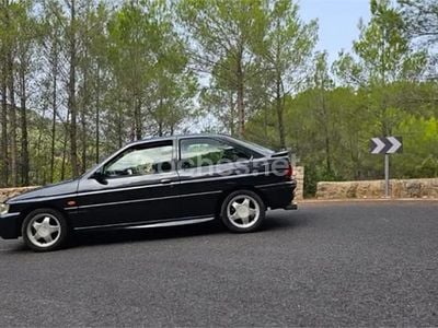 Negro Usado 1996 Ford Escort RS Berlina | 4500 €