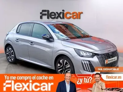 Usado Peugeot 208 Allure 101 CV (74 kW) 2025 Gris Utilitario