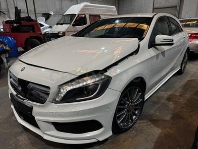 Usado Mercedes A220 AMG line 170 CV (125 kW) 2013 Blanco Berlina