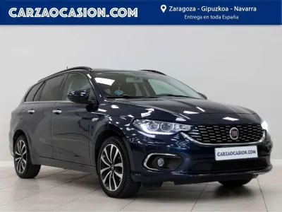 Usado Fiat Tipo Mirror 120 CV (88 kW) 2020 Azul Familiar