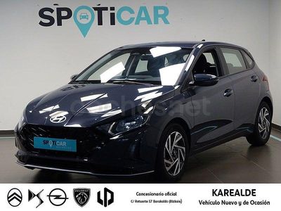 Usado Hyundai i20 100 CV (73 kW) 2024 Gris / plata Utilitario