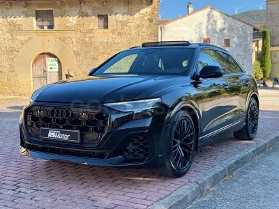 Usado Audi Q8 Ambiente 286 CV (210 kW) 2024 Negro SUV