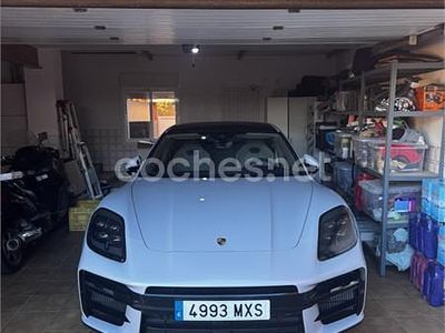 Usado Porsche Panamera 470 CV (345 kW) 2025 Gris / plata Utilitario