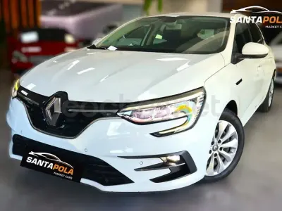 Usado Renault Mégane II Life 115 CV (84 kW) 2021 Blanco Berlina