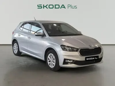 Uusi Skoda Fabia Selection 115 HP (84 kW) 2025 Harmaa Viistoperä