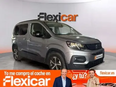 Usado Peugeot Rifter Allure 101 CV (74 kW) 2023 Gris Monovolumen