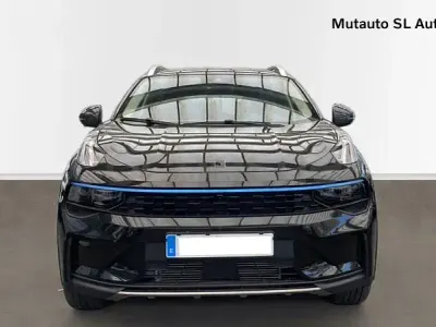 Begagnad Lynk & Co 01 261 HK (191 kW) 2023 Svart SUV