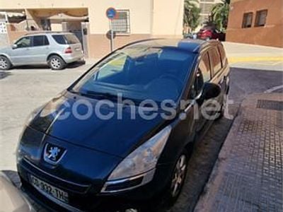 Negro Usado 2011 Peugeot 5008 Allure Monovolumen | 7200 € (Precio justo)