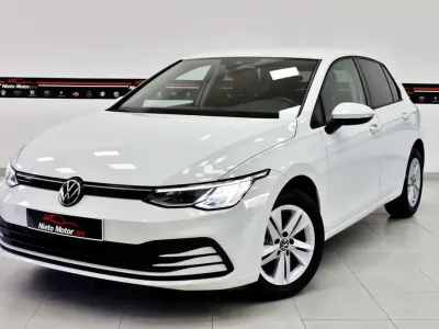 Usado VW Golf VIII Life 116 CV (85 kW) 2022 Blanco Utilitario