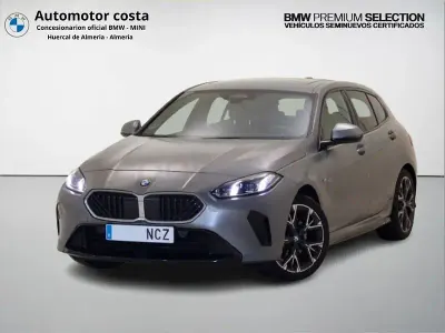 Używany BMW 118 150 KM (110 kW) 2025 Szary Hatchback
