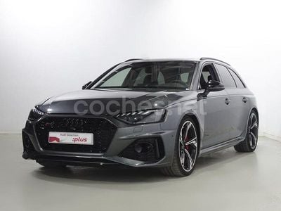 Gris Usado 2024 Audi RS4 Premium Familiar | 77.800 € (Super precio)
