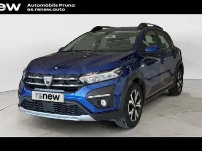 Usado Dacia Sandero Comfort 101 CV (74 kW) 2022 Azul Berlina