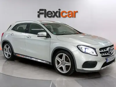 Käytetty Mercedes GLA220 AMG line 177 HP (130 kW) 2017 Harmaa Katumaasturi