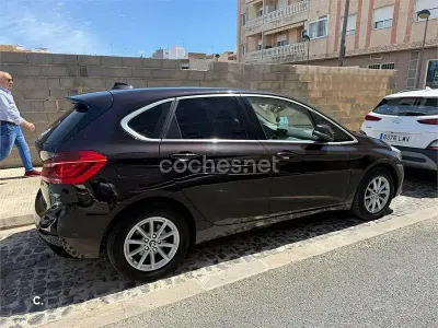 Usado BMW 216 Active Tourer 116 CV (85 kW) 2015 Negro Monovolumen