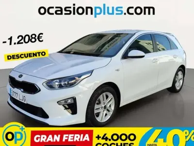 Usado Kia Ceed 120 CV (88 kW) 2020 Blanco Utilitario