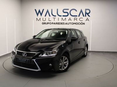 Lexus CT200h