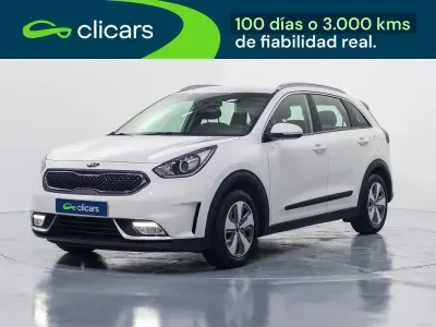 Usado Kia Niro 141 HP (103 kW) 2019 Branco SUV