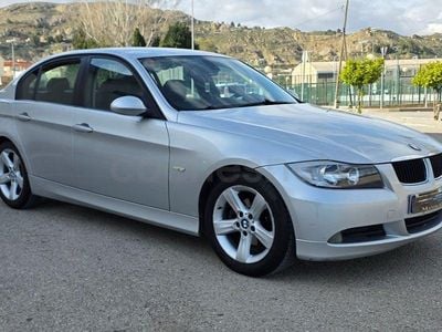 Usado BMW 320 163 CV (119 kW) 2007 Gris / plata Berlina