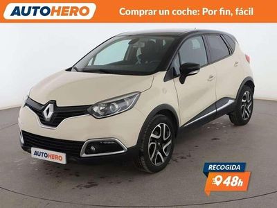 Usado Renault Captur Zen 110 CV (80 kW) 2015 Beige SUV