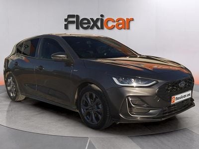 Usado Ford Focus ST-Line 155 CV (114 kW) 2023 Gris Berlina