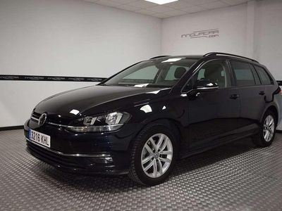 Usado VW Golf VII Advance 114 CV (83 kW) 2018 Negro Familiar