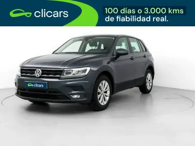 Käytetty VW Tiguan Advance 115 HP (84 kW) 2018 Harmaa Katumaasturi
