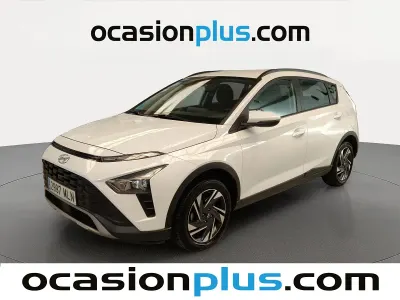 Käytetty Hyundai Bayon 84 HP (61 kW) 2023 Valkoinen Katumaasturi