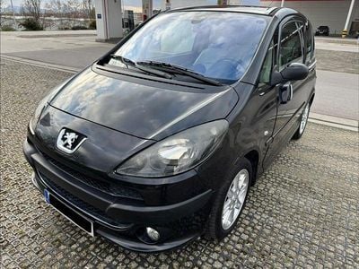 Usado Peugeot 1007 Sport 110 CV (80 kW) 2008 Negro Monovolumen
