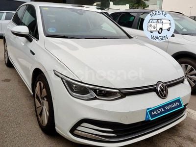 Blanco Usado 2020 VW Golf VIII Life Berlina | 19.900 € (Precio justo)